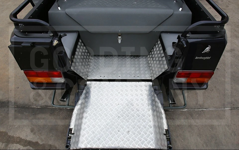 1988 Lamborghini LM002 - Image 11 of 13
