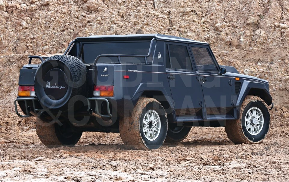 1988 Lamborghini LM002 - Image 5 of 13