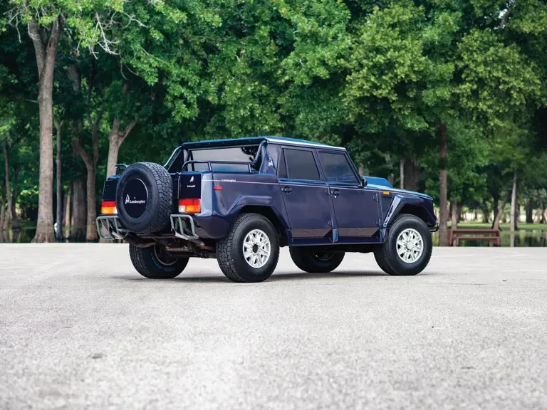 1988 Lamborghini LM002 - Image 3 of 27