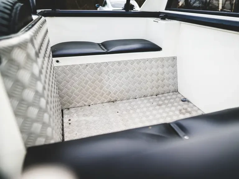 1988 Lamborghini LM002 - Image 29 of 31