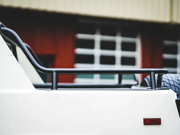 1988 Lamborghini LM002 - Image 28 of 31