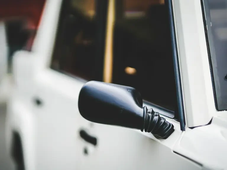 1988 Lamborghini LM002 - Image 23 of 31