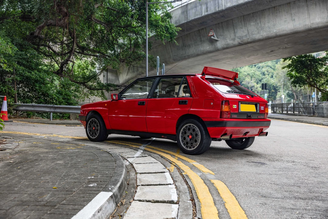 1988 Lancia Delta 1st Gen - Image 16 of 31