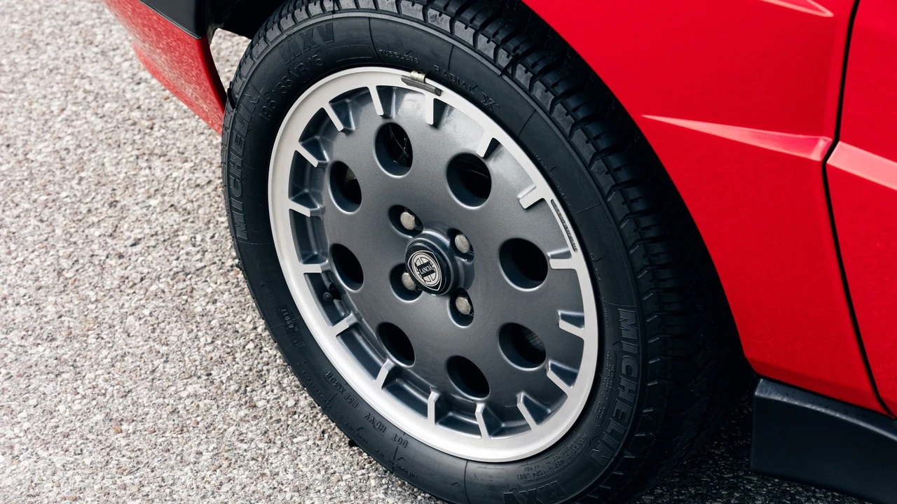1988 Lancia Delta 1st Gen - Image 31 of 31