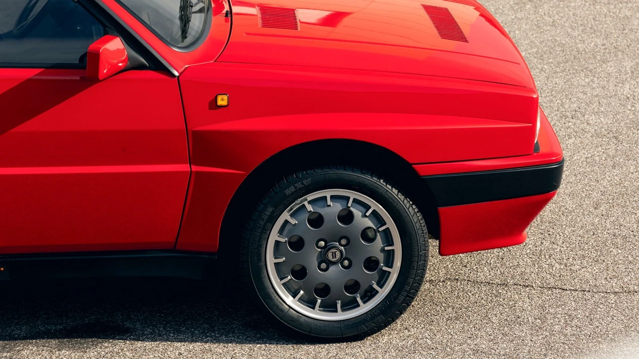 1988 Lancia Delta 1st Gen - Image 20 of 31