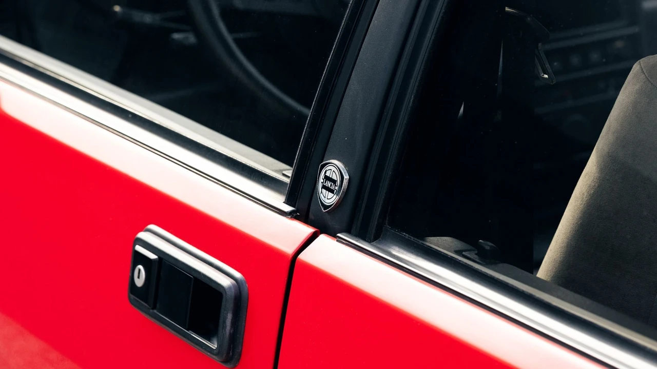 1988 Lancia Delta 1st Gen - Image 29 of 31