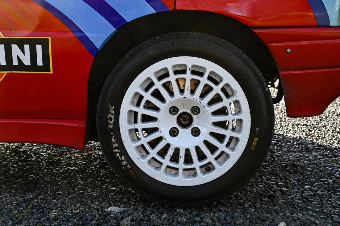 1988 Lancia Delta 1st Gen - Image 21 of 30