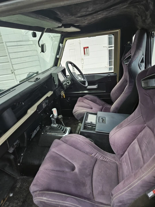 1988 Land Rover Defender 110 - Image 9 of 12