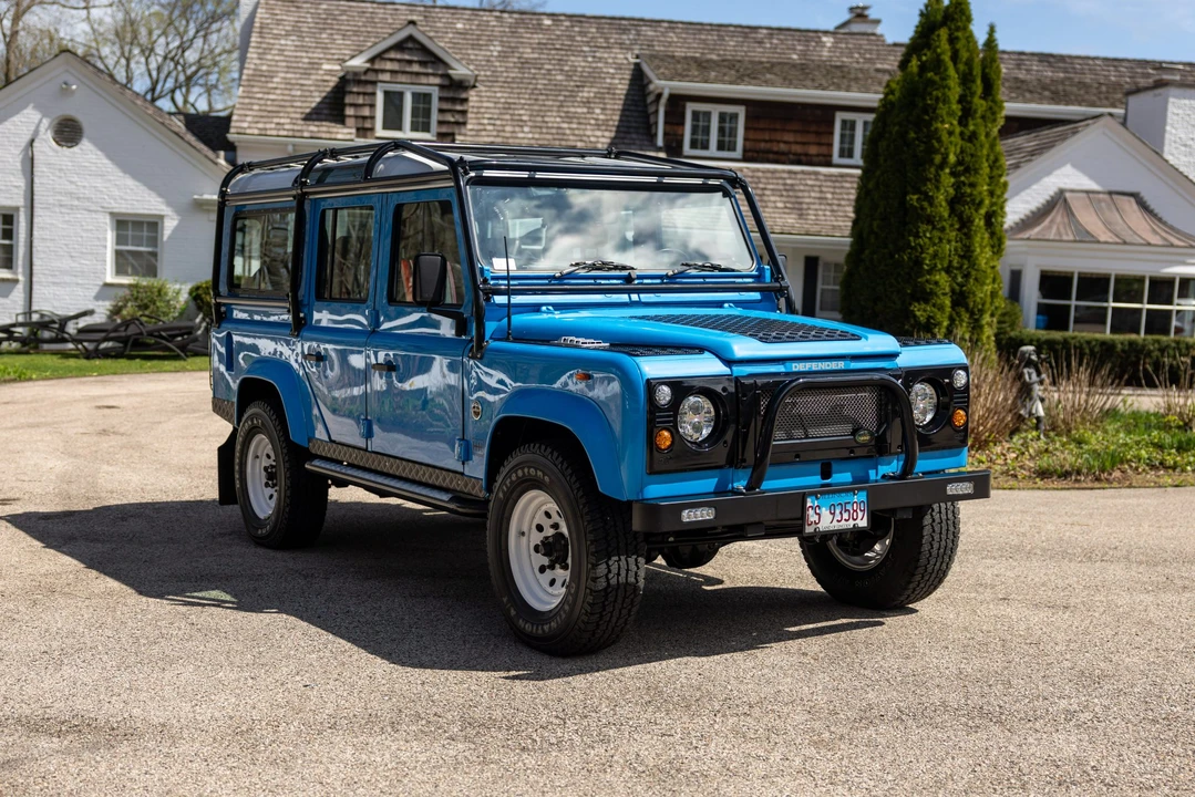 1988 Land Rover Defender 110 - Image 2 of 31