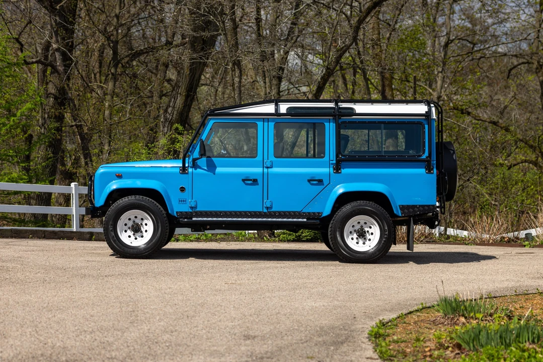 1988 Land Rover Defender 110 - Image 20 of 31