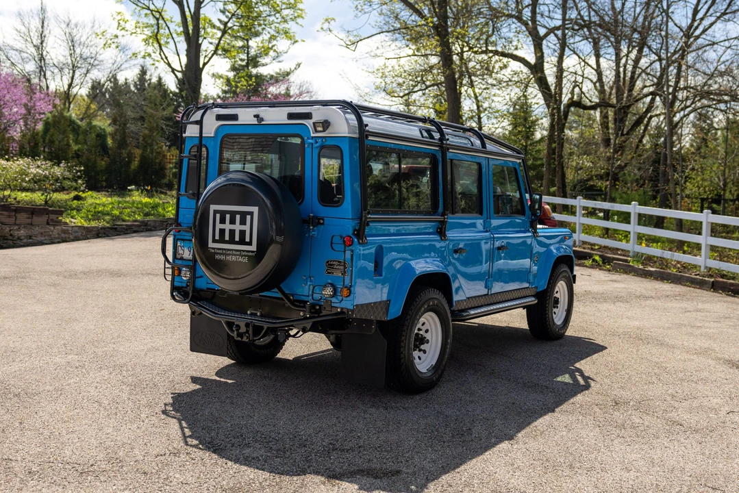 1988 Land Rover Defender 110 - Image 23 of 31