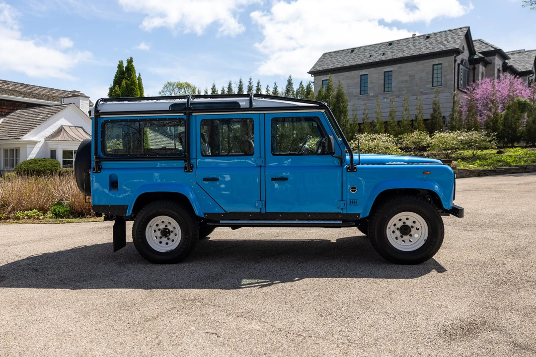 1988 Land Rover Defender 110 - Image 24 of 31