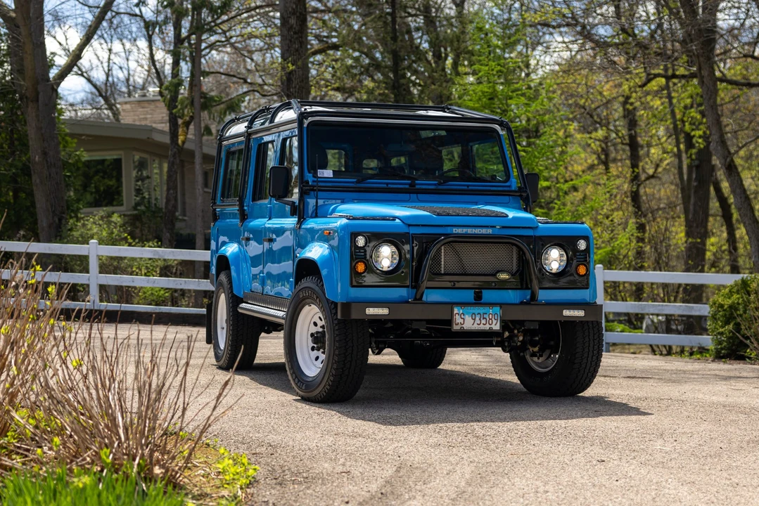 1988 Land Rover Defender 110 - Image 6 of 31
