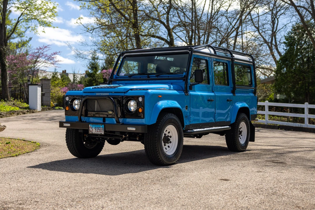 1988 Land Rover Defender 110 - Image 8 of 31