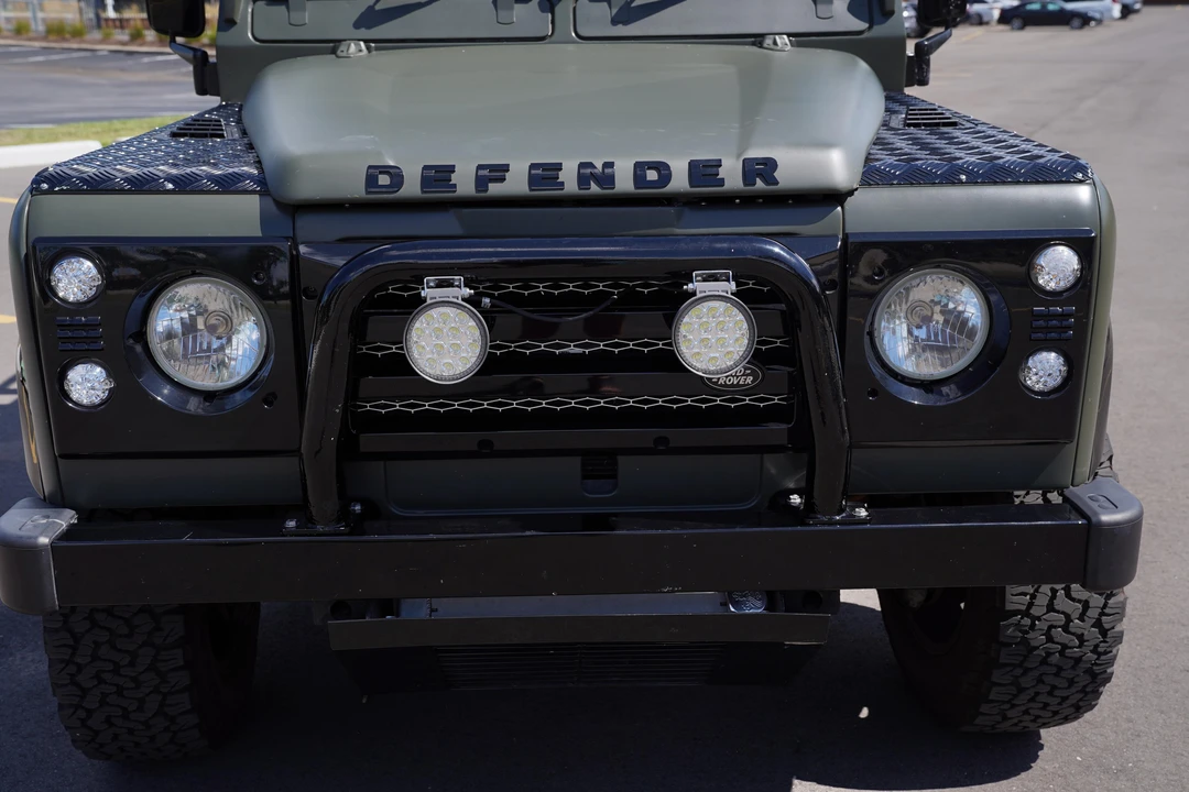 1988 Land Rover Defender 110 - Image 23 of 31