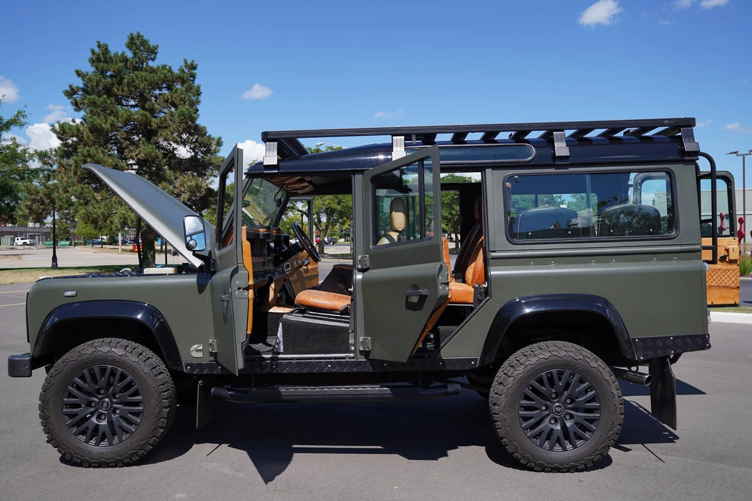 1988 Land Rover Defender 110 - Image 12 of 31