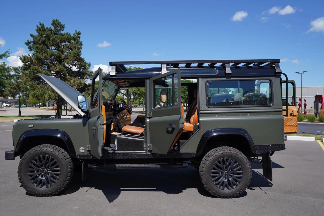 1988 Land Rover Defender 110 - Image 13 of 31