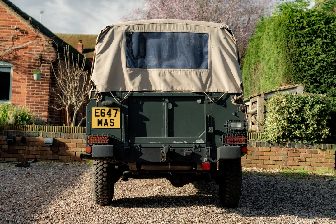 1988 Land Rover Defender 110 - Image 29 of 31