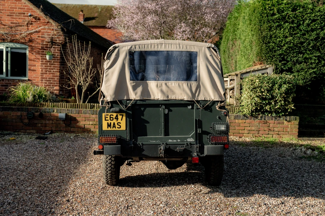 1988 Land Rover Defender 110 - Image 11 of 31