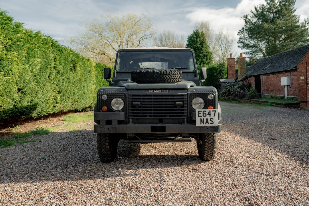 1988 Land Rover Defender 110 - Image 2 of 31