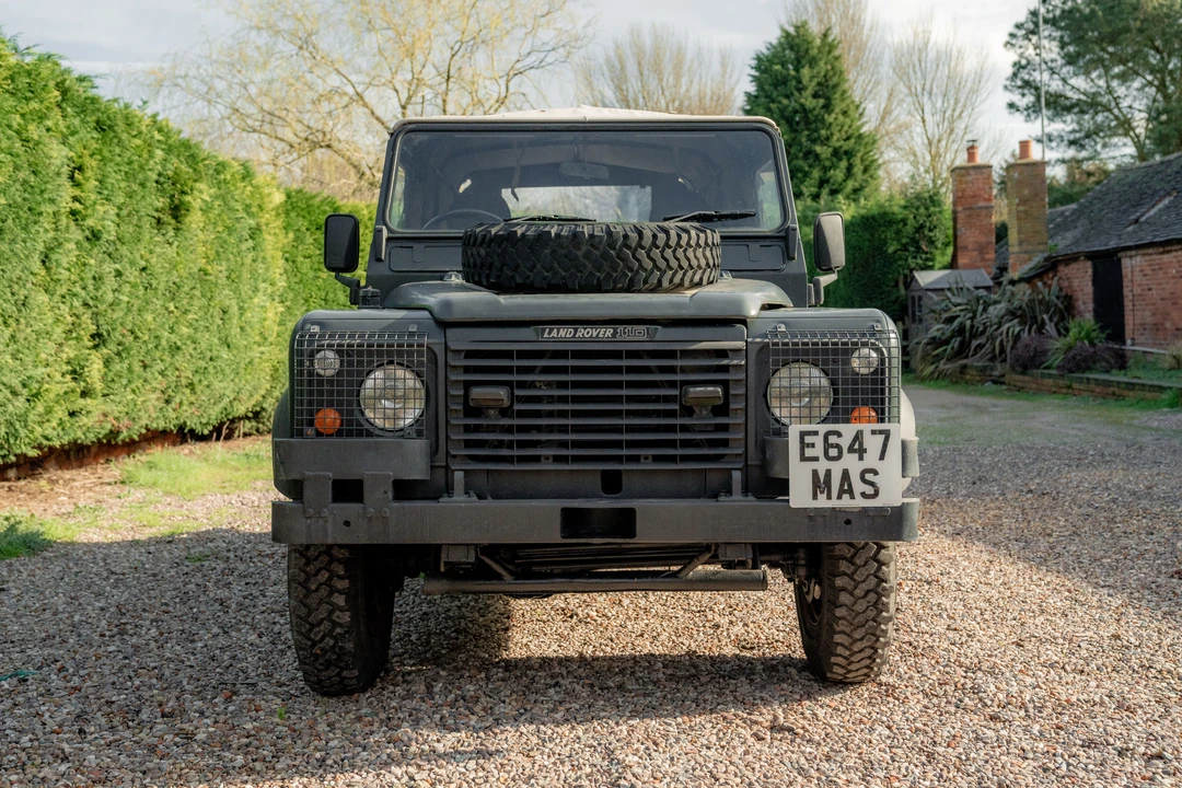 1988 Land Rover Defender 110 - Image 18 of 31