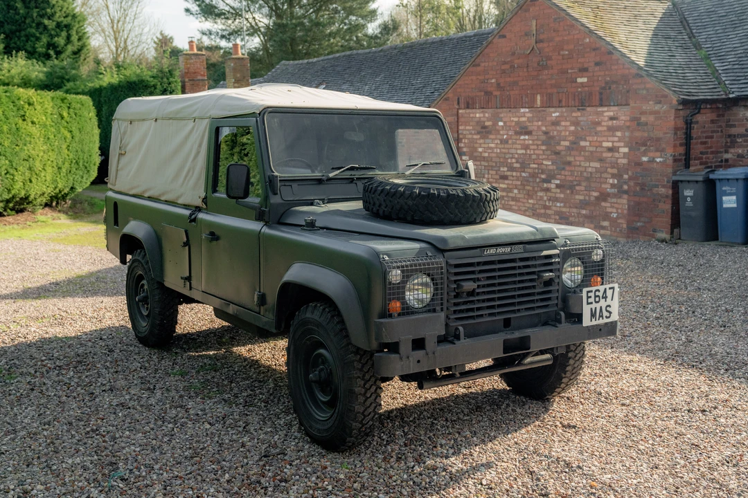 1988 Land Rover Defender 110 - Image 9 of 31