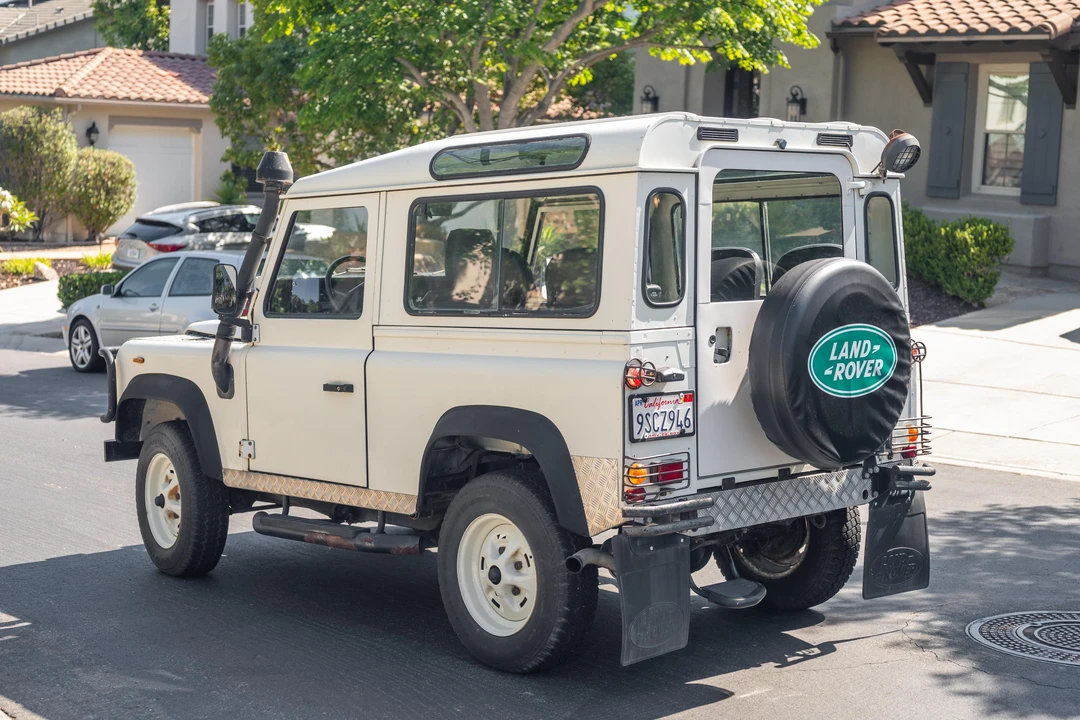 1988 Land Rover Defender 90 - Image 4 of 31