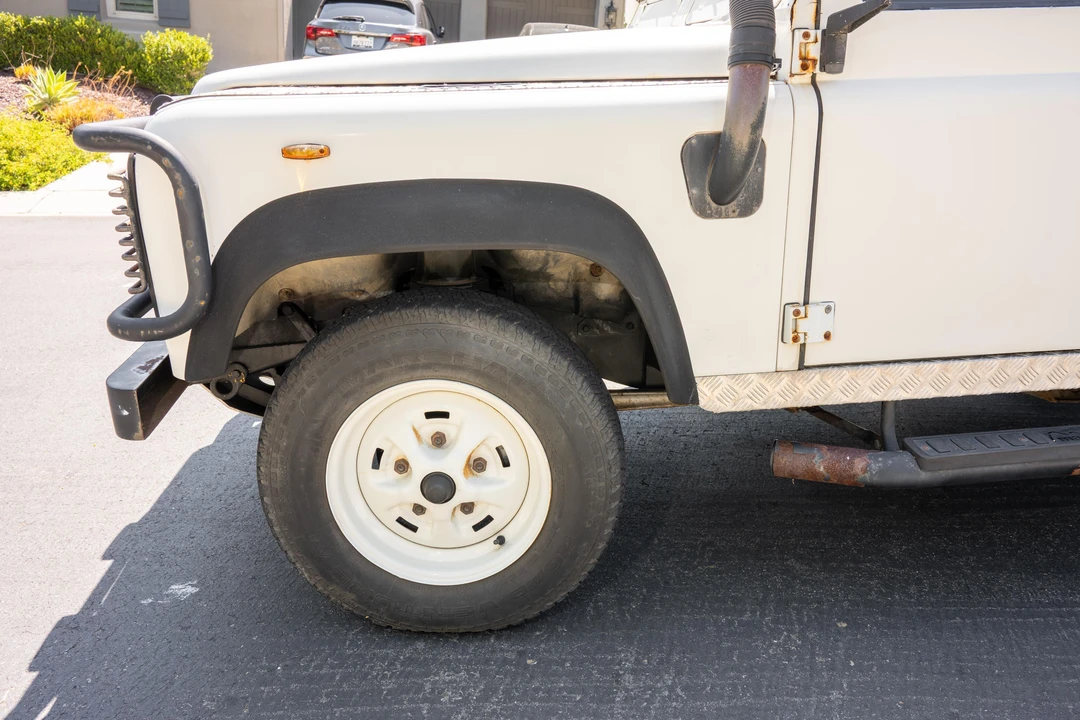 1988 Land Rover Defender 90 - Image 24 of 31
