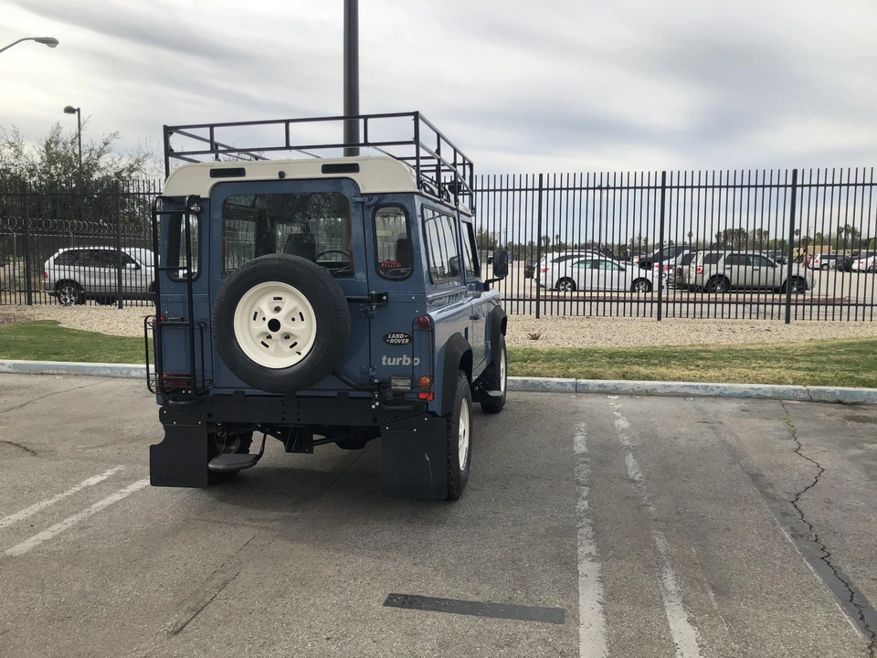 1988 Land Rover Defender 90 - Image 16 of 31