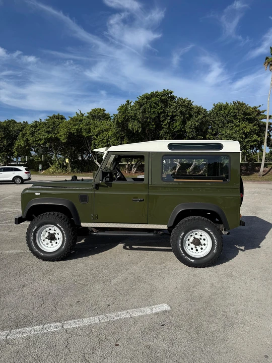 1988 Land Rover Defender 90 - Image 17 of 31