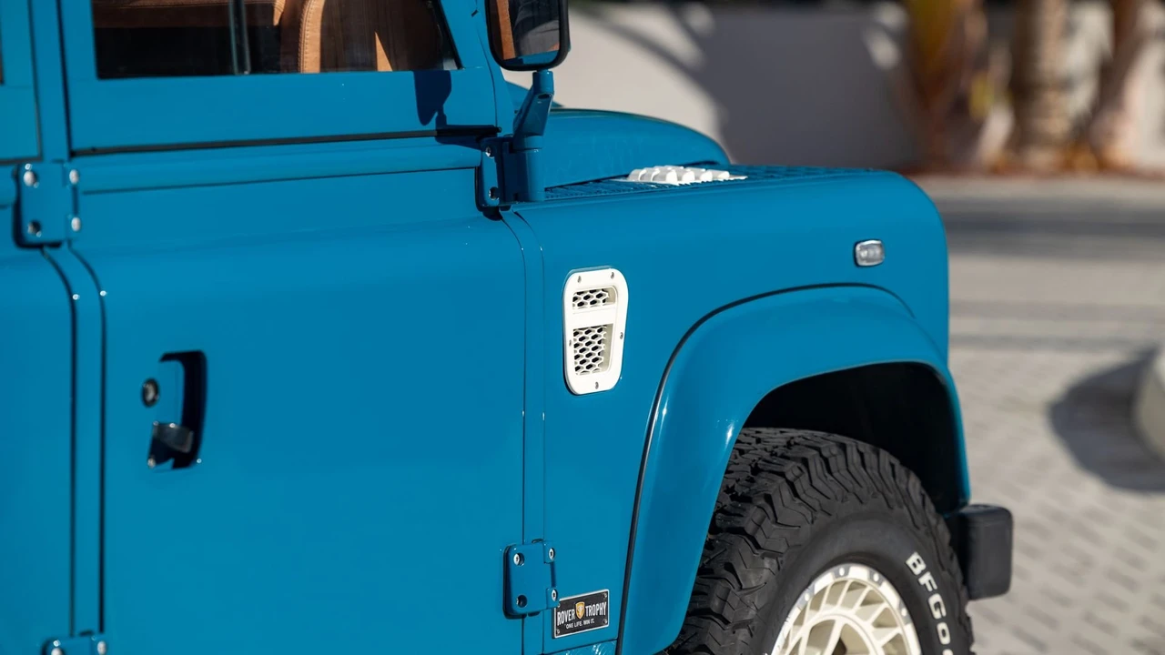 1988 Land Rover Defender 110 - Image 30 of 31