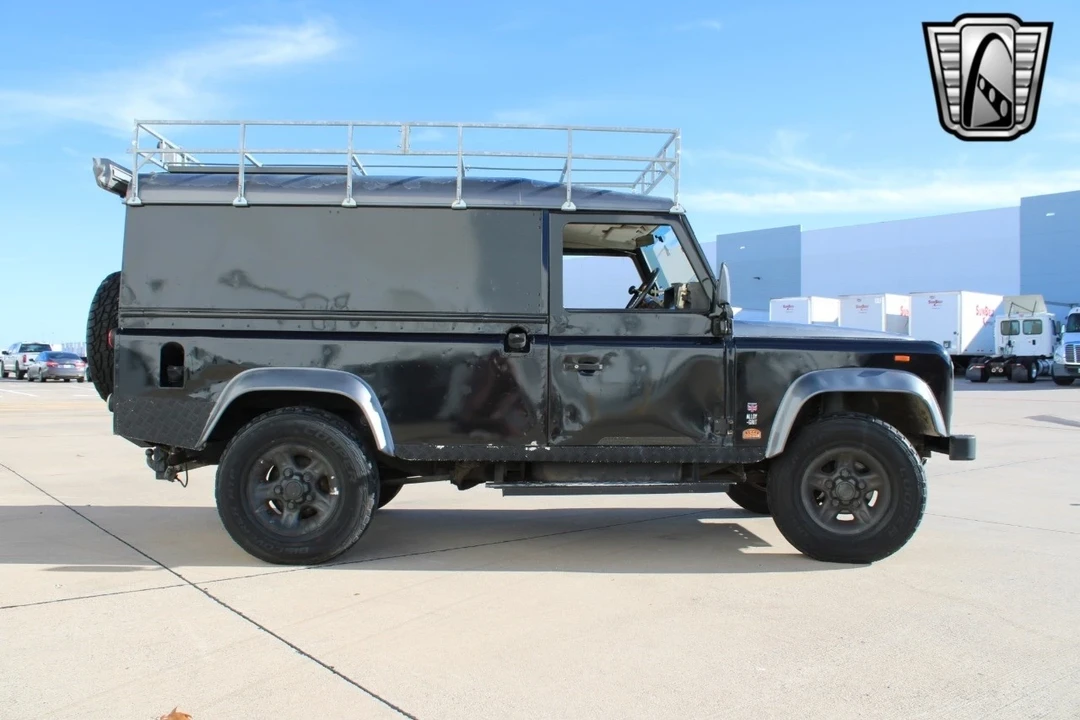 1988 Land Rover Defender 110 - Image 7 of 12