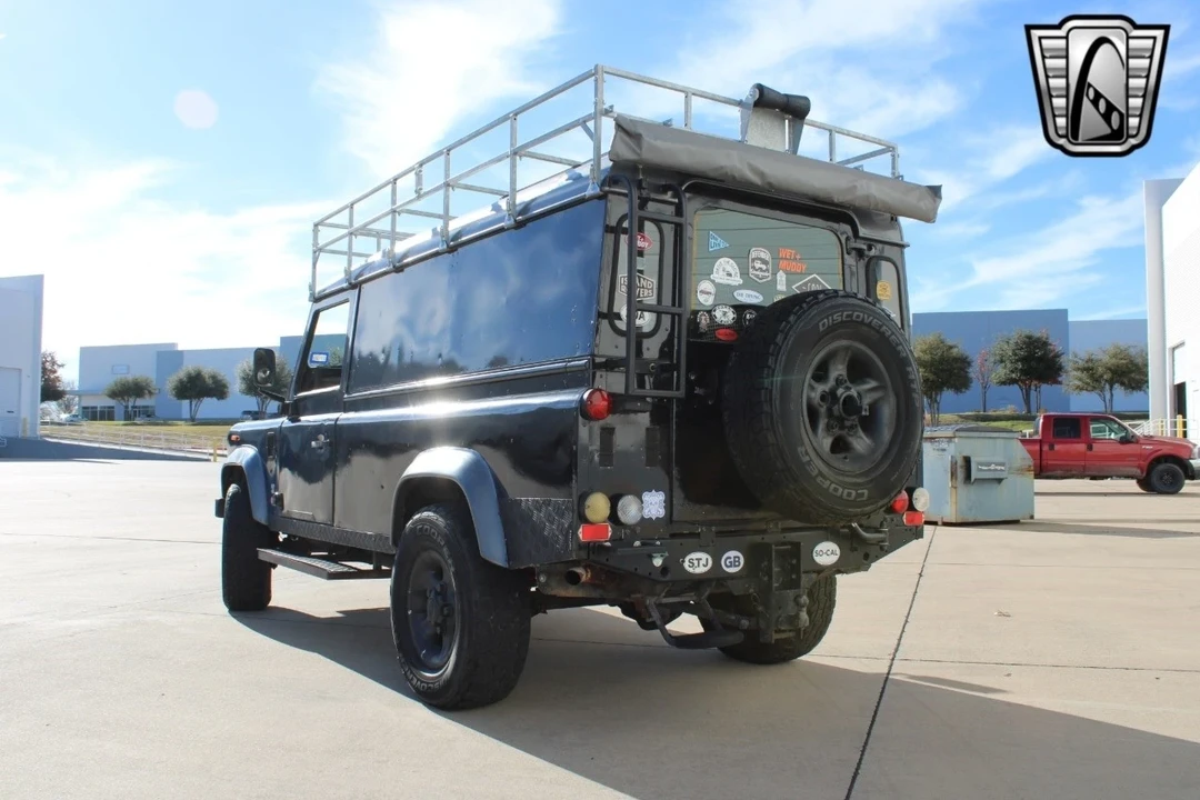 1988 Land Rover Defender 110 - Image 4 of 12