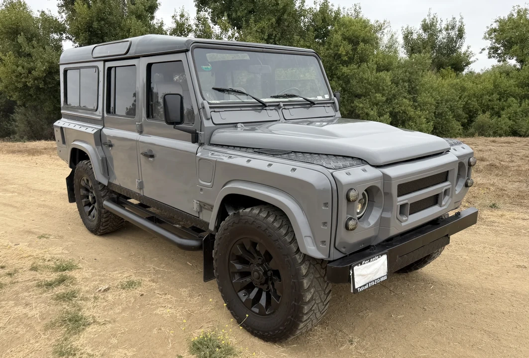 1988 Land Rover Defender 110 - Image 19 of 31