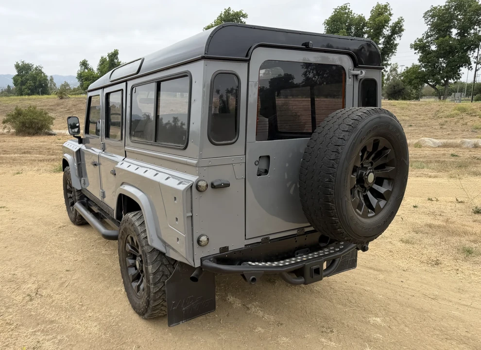 1988 Land Rover Defender 110 - Image 7 of 31