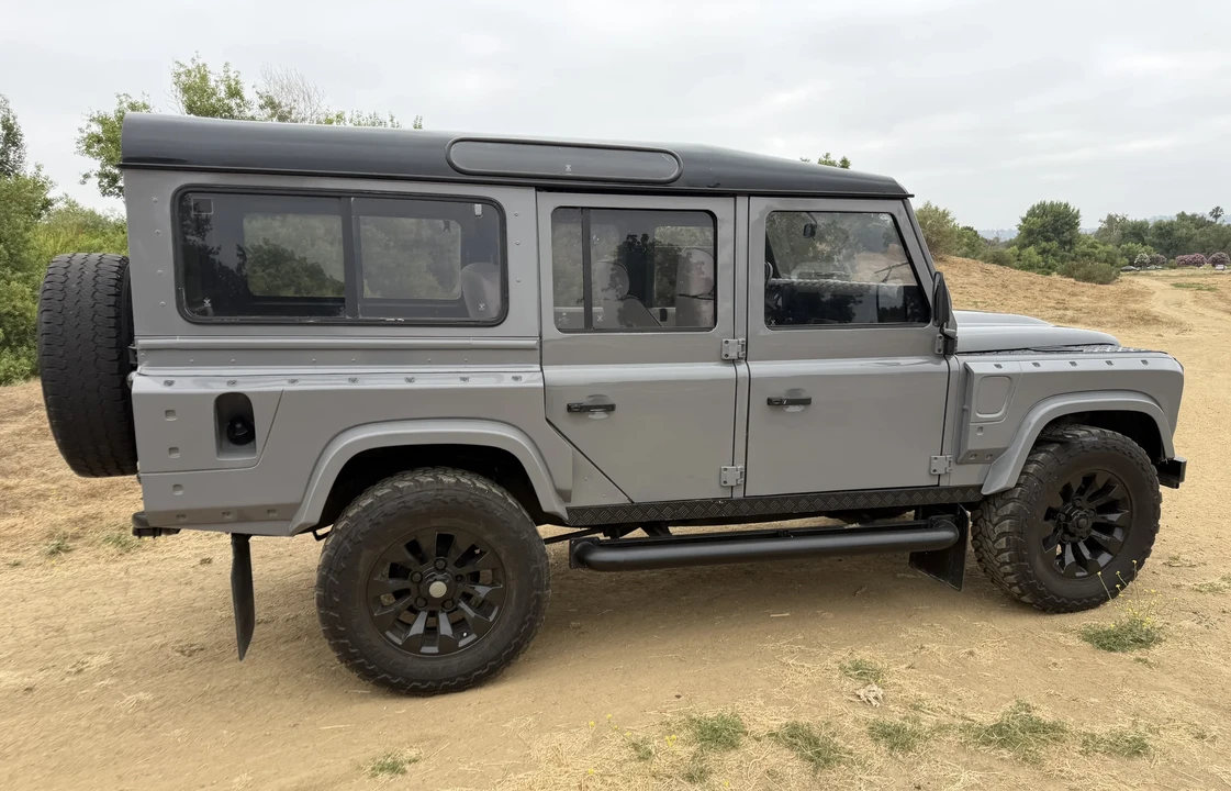 1988 Land Rover Defender 110 - Image 14 of 31