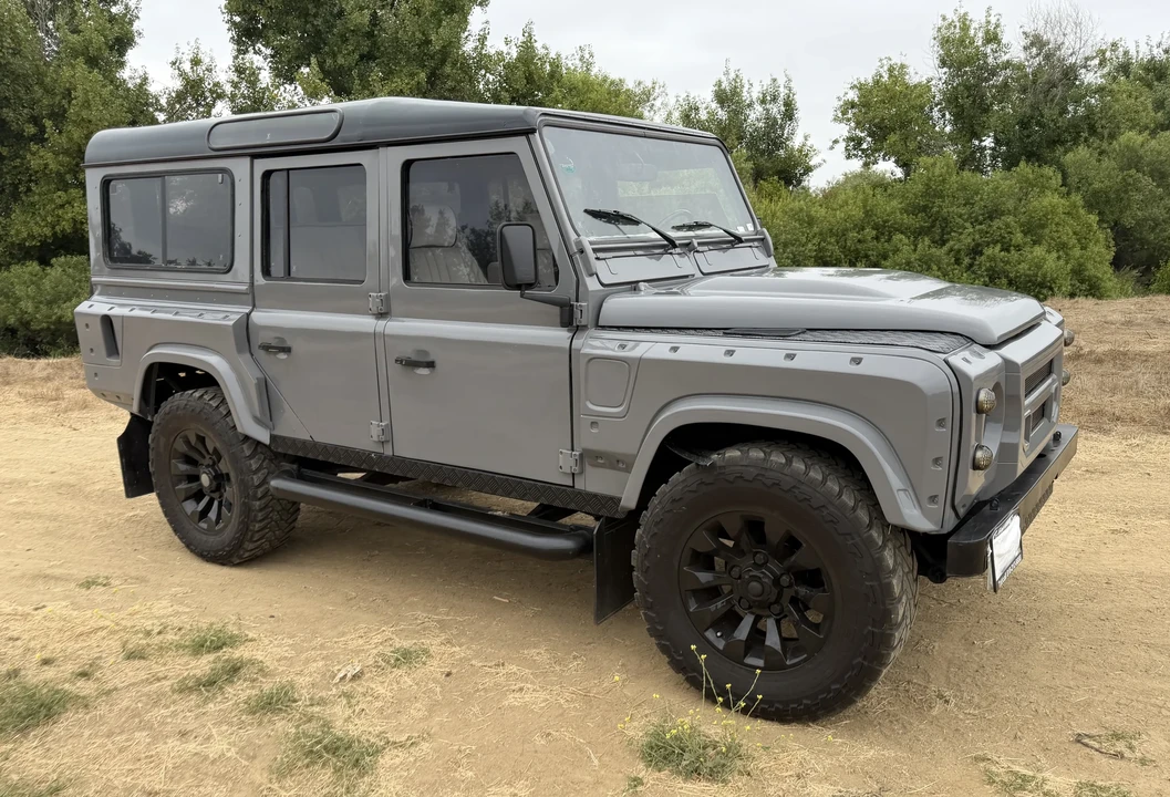 1988 Land Rover Defender 110 - Image 17 of 31