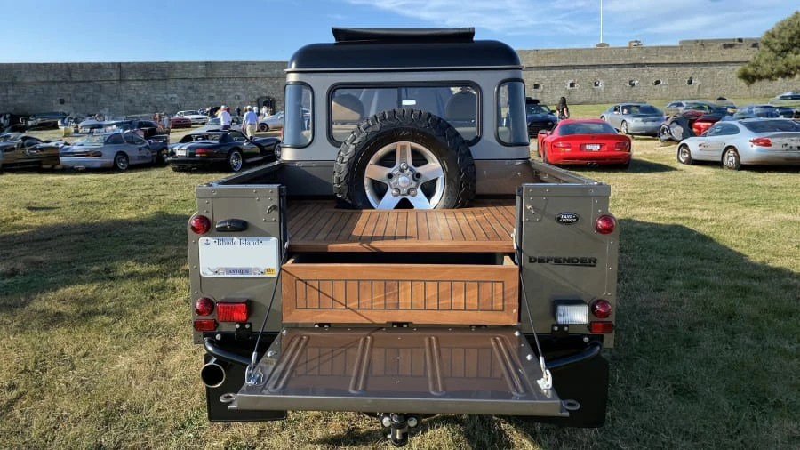 1988 Land Rover Defender 110 - Image 13 of 23
