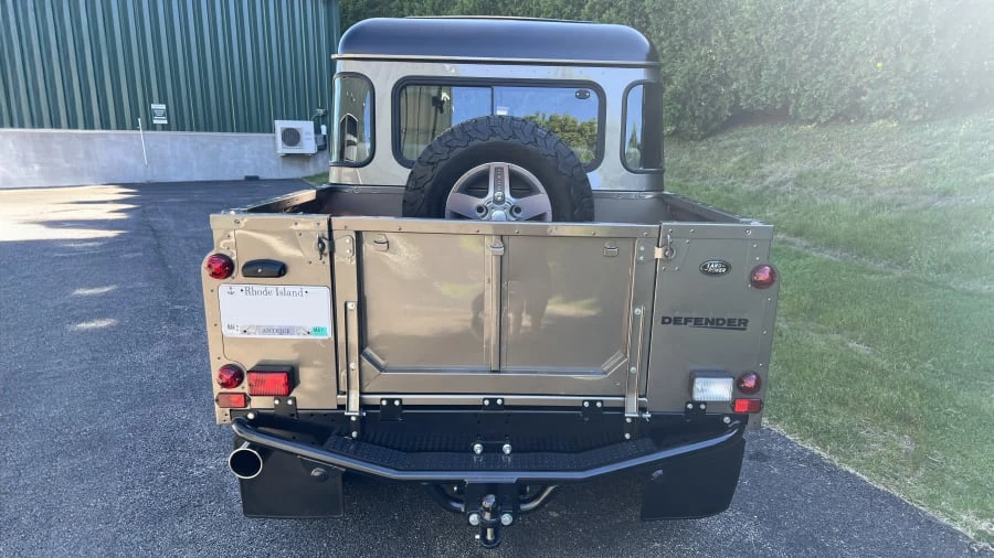 1988 Land Rover Defender 110 - Image 5 of 23