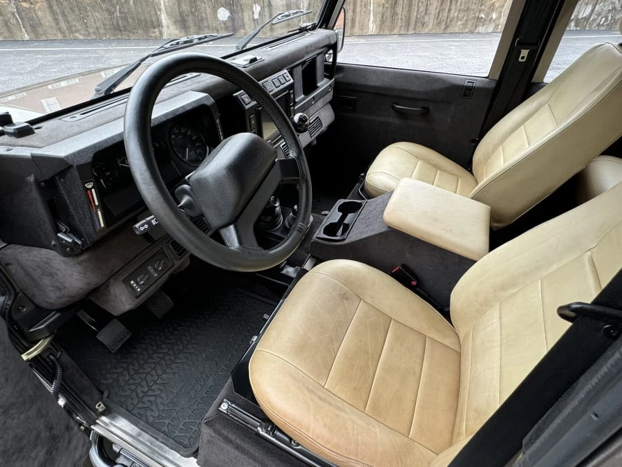 1988 Land Rover Defender 110 - Image 15 of 31