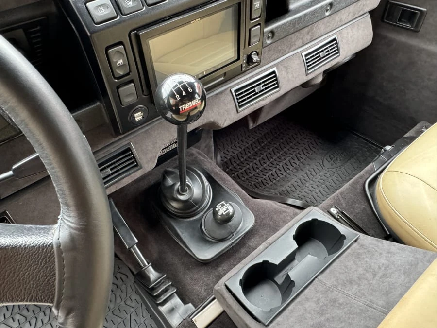 1988 Land Rover Defender 110 - Image 20 of 31