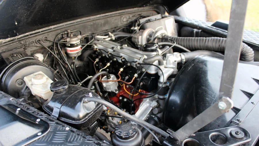 1988 Land Rover Defender 110 - Image 5 of 12