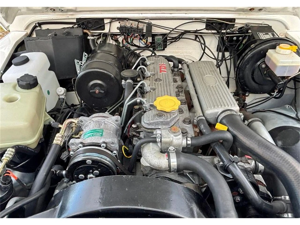 1988 Land Rover Defender 110 - Image 10 of 31