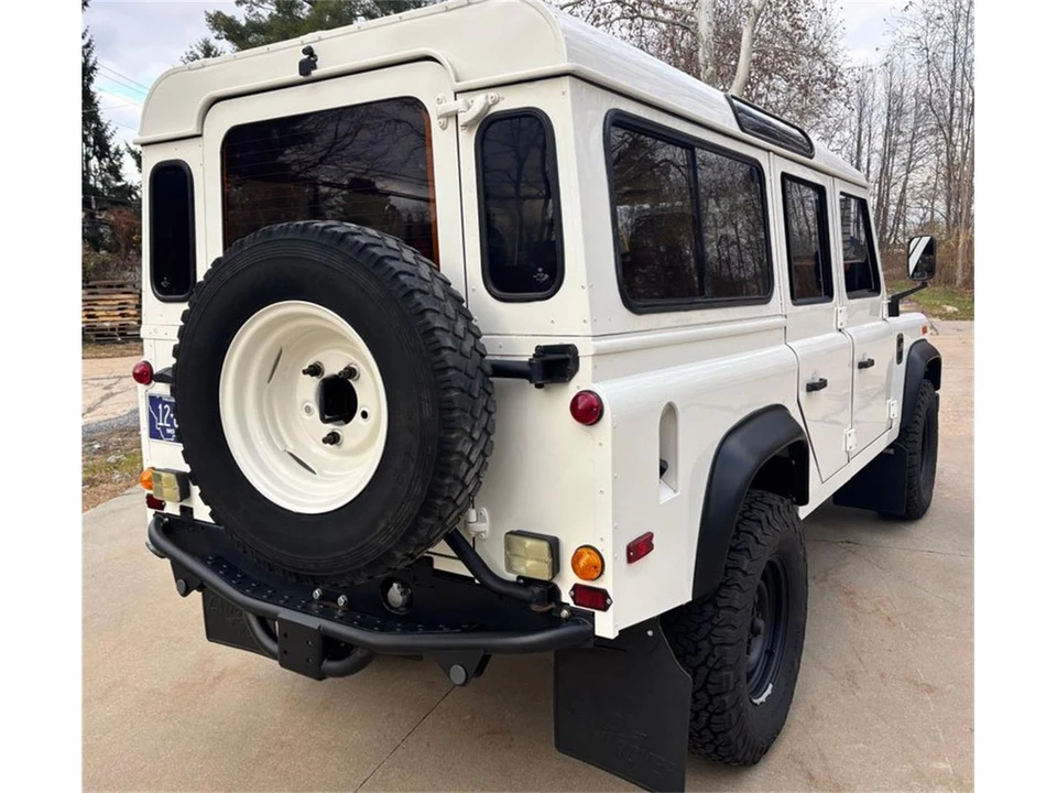 1988 Land Rover Defender 110 - Image 31 of 31