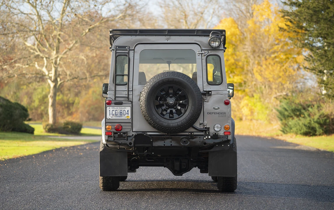 1988 Land Rover Defender 110 - Image 4 of 25