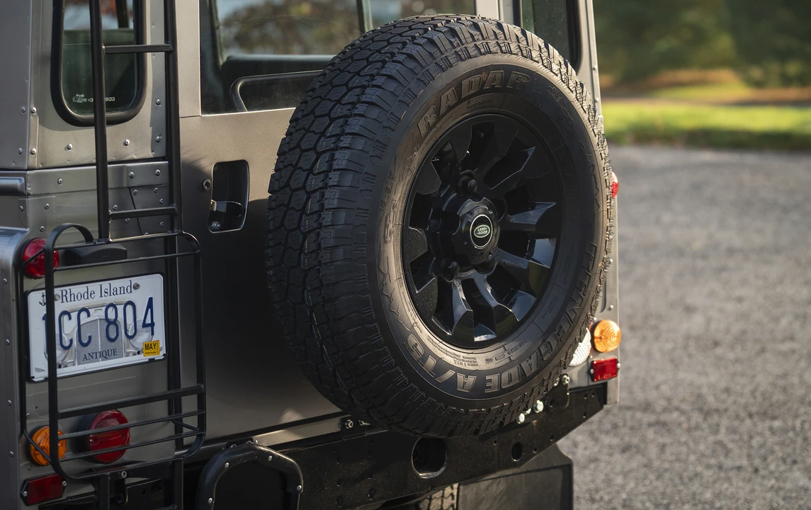 1988 Land Rover Defender 110 - Image 20 of 25