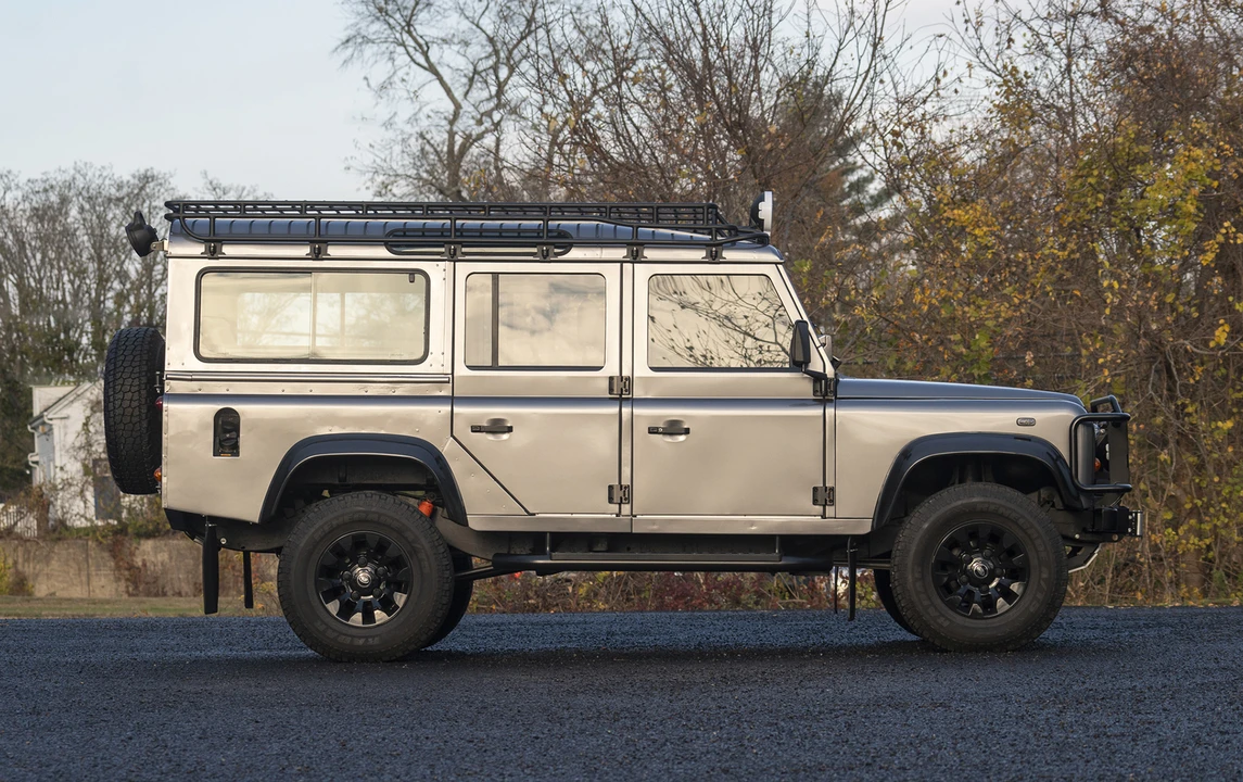 1988 Land Rover Defender 110 - Image 7 of 25