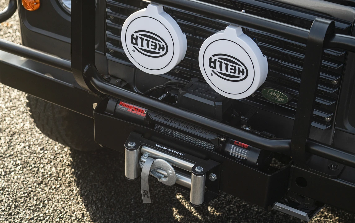 1988 Land Rover Defender 110 - Image 17 of 25