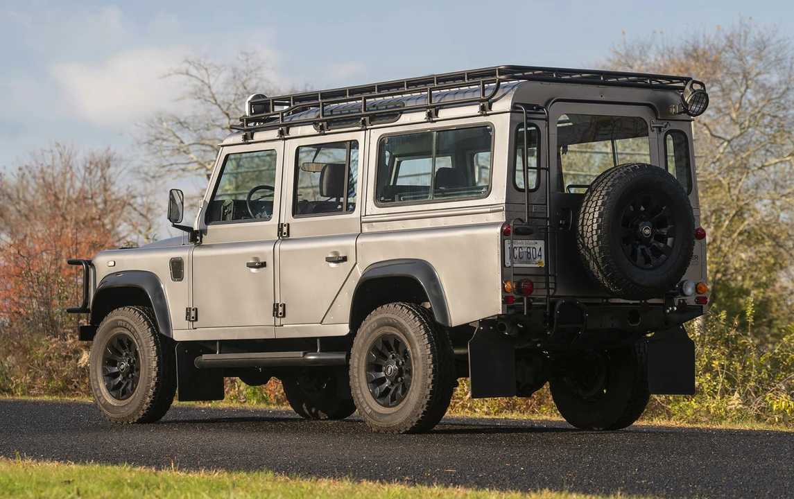 1988 Land Rover Defender 110 - Image 3 of 25