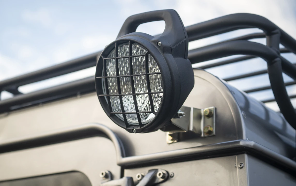 1988 Land Rover Defender 110 - Image 24 of 25